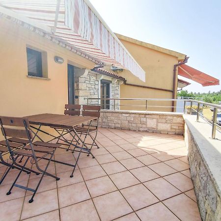 Apartments Morena Rakalj Dış mekan fotoğraf