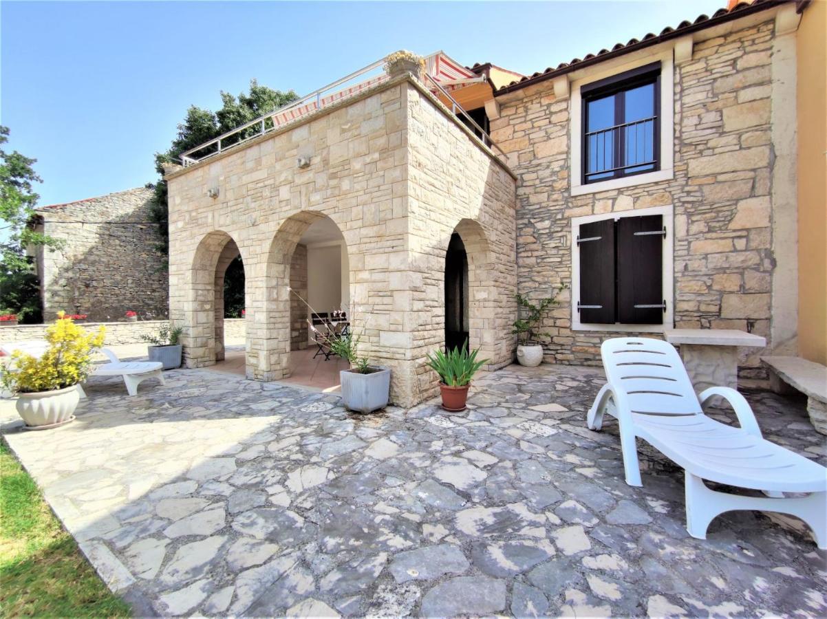 Apartments Morena Rakalj Dış mekan fotoğraf