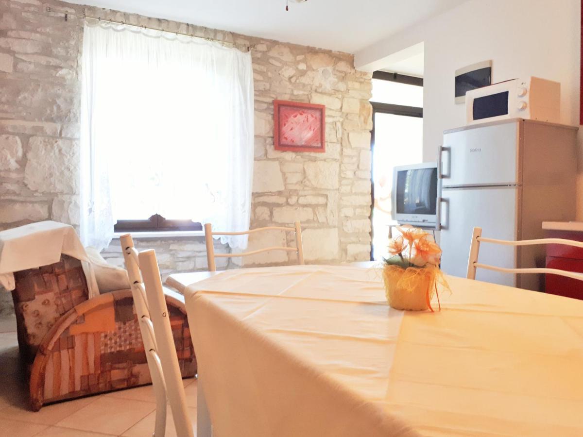 Apartments Morena Rakalj Dış mekan fotoğraf