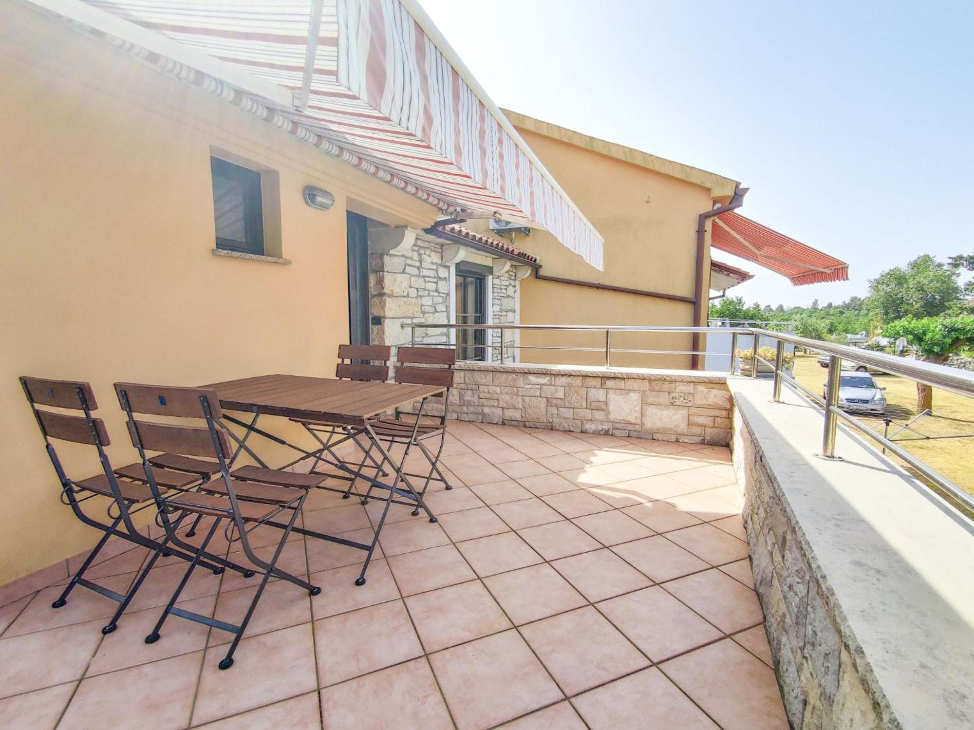 Apartments Morena Rakalj Dış mekan fotoğraf